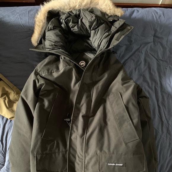 canada goose langford parka large